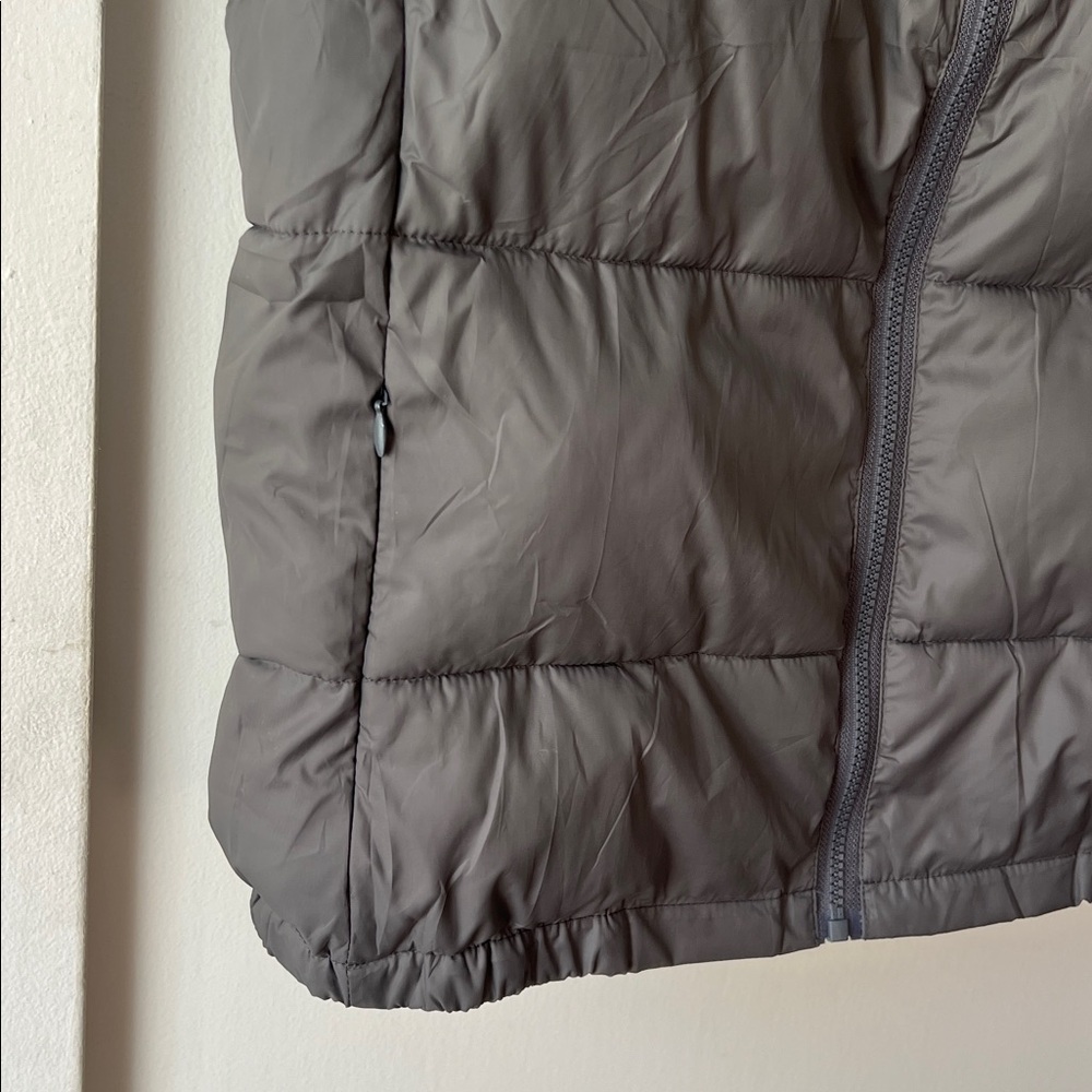 Puffer Vest - Picture 2 of 5